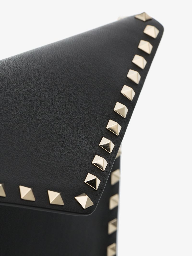 Black Garavani Rockstud Leather Clutch Bag