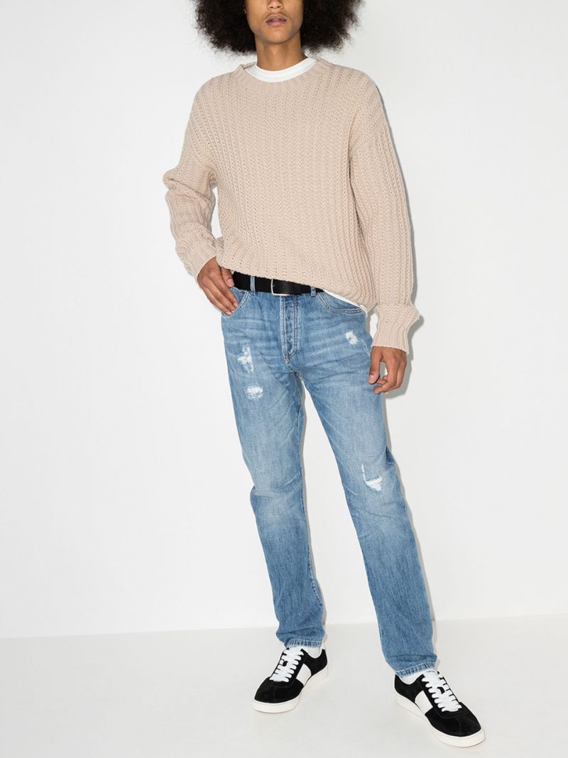 Distressed Straight Leg Jeans