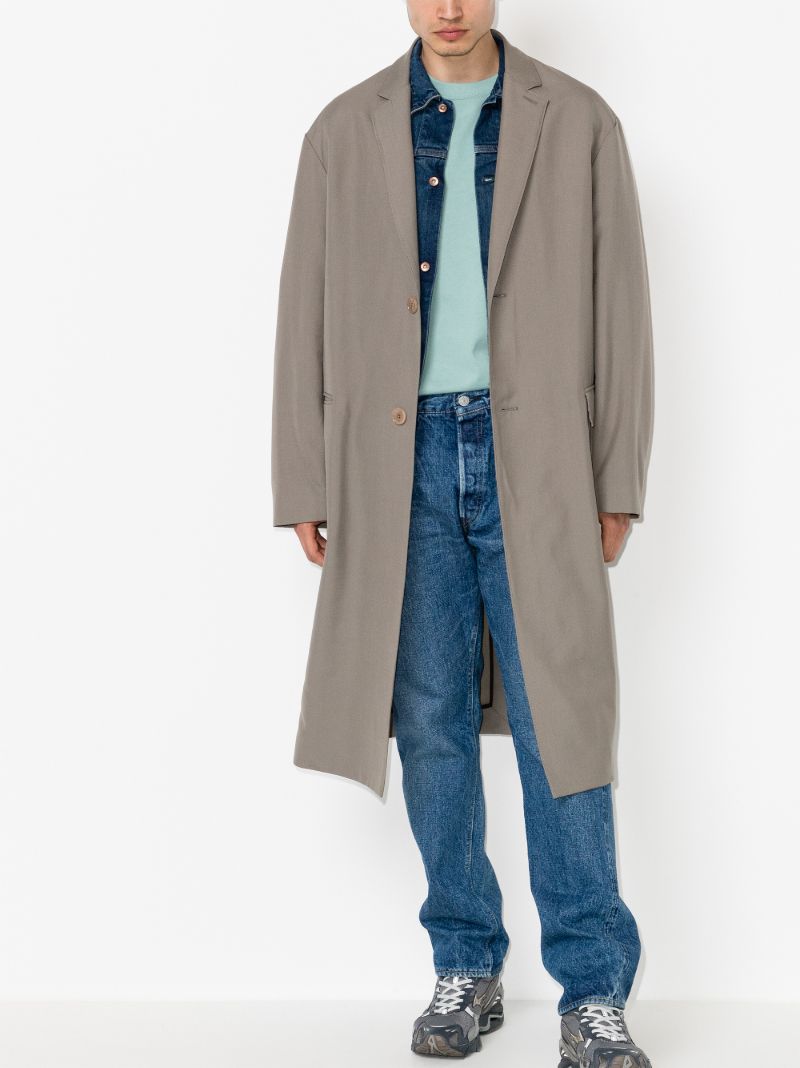 105 Standard Regular Fit Jeans