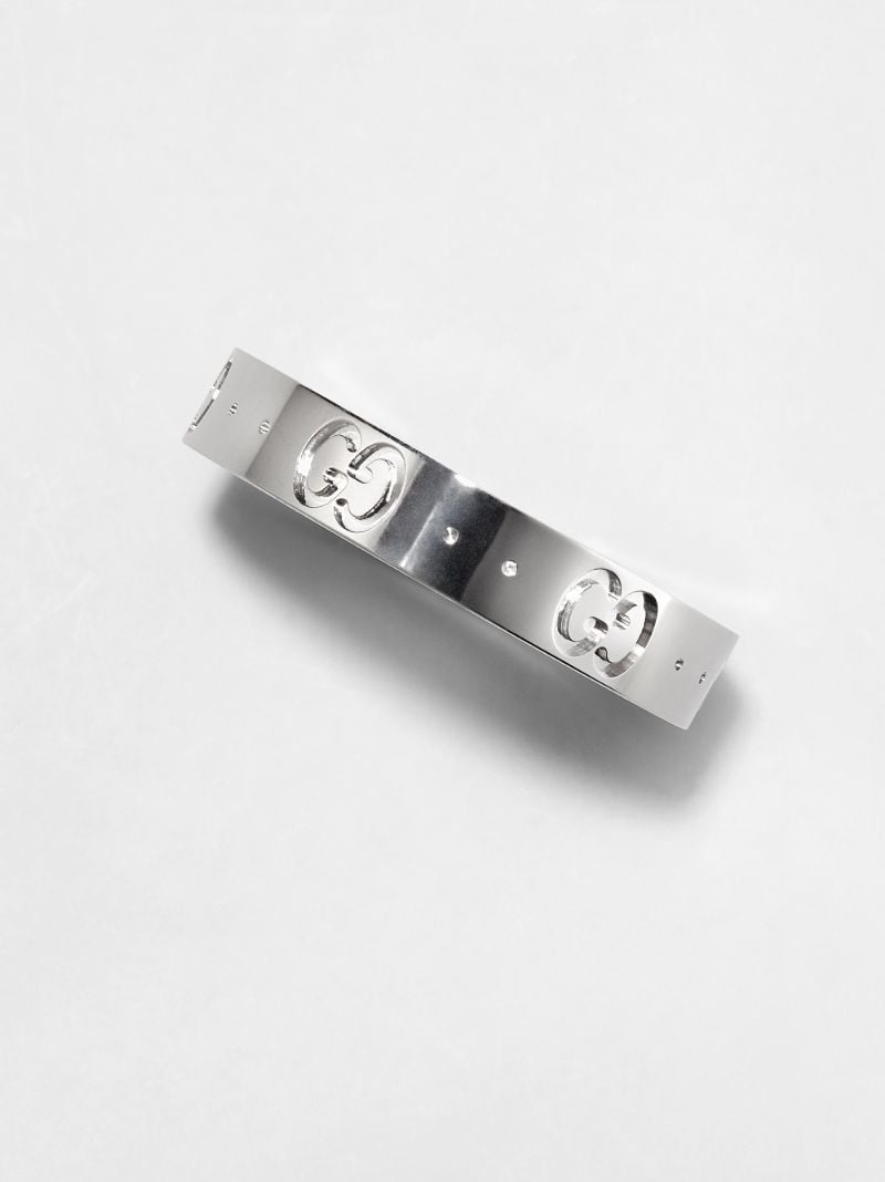 18k White Gold Icon Ring
