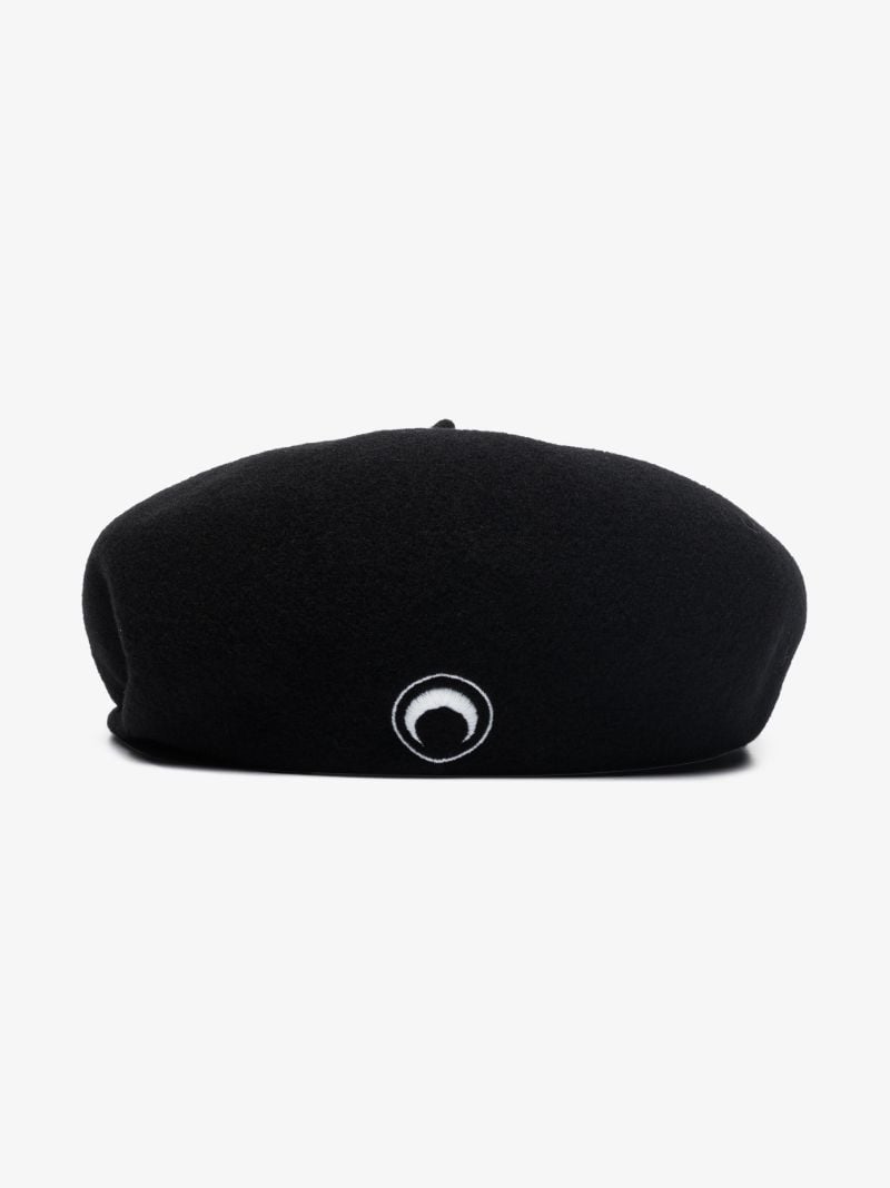 Black Crescent Moon Wool Beret