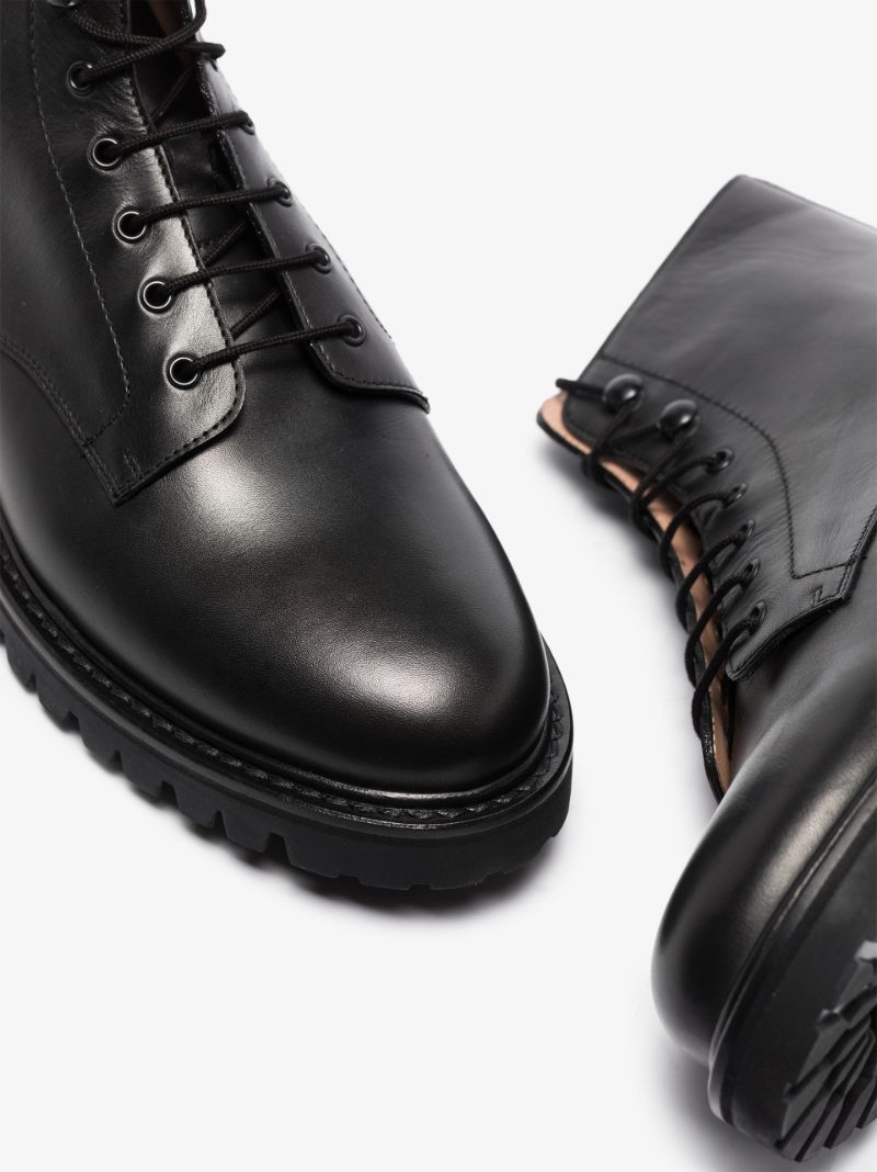 Black Model 21 Leather Ankle Boots