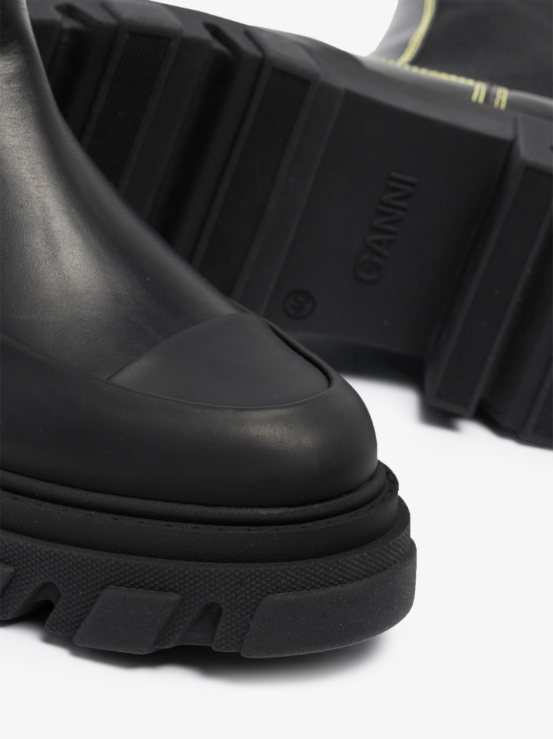 Black Chunky Leather Chelsea Boots