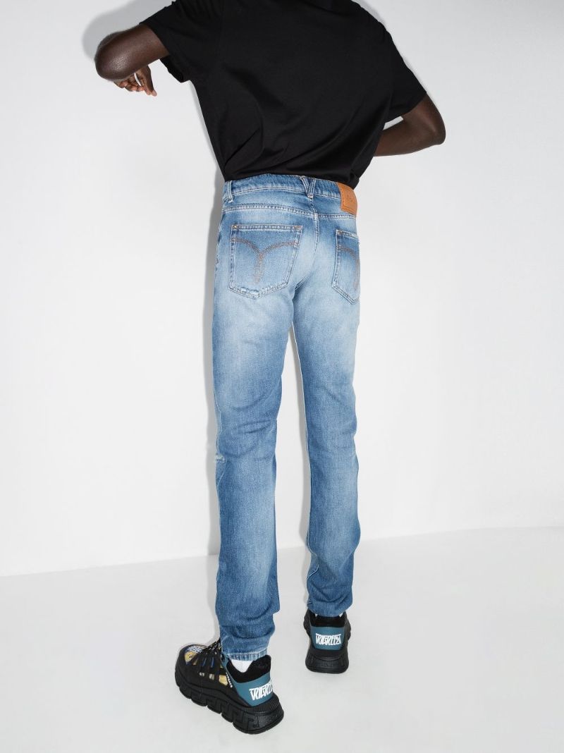 Distressed Washed Jeans