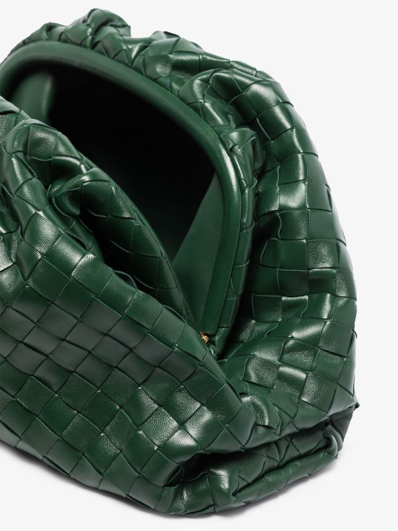 Green the Pouch Leather Clutch Bag