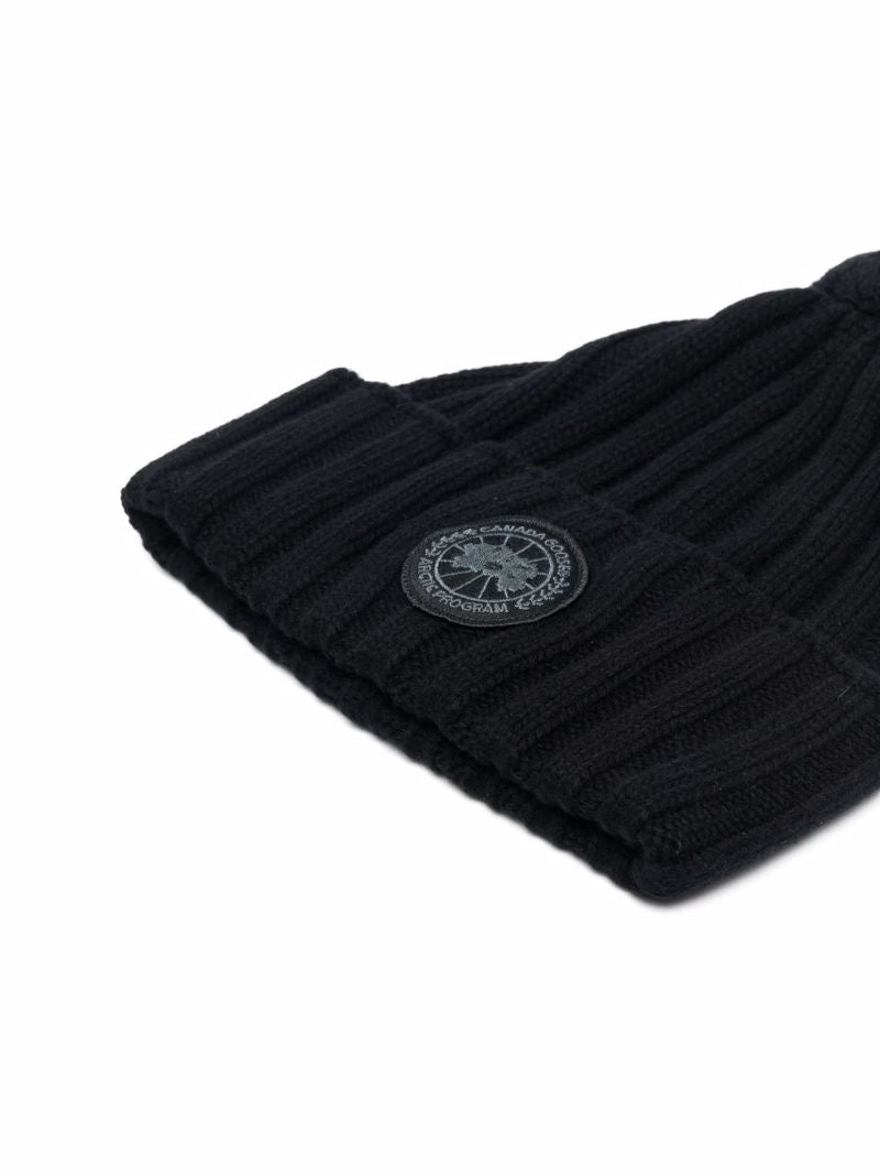 Black Ribbed Knit Beanie Hat