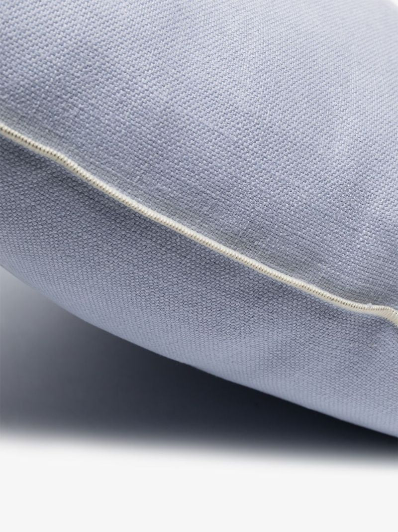 Outline Contrasting Trim Cushion