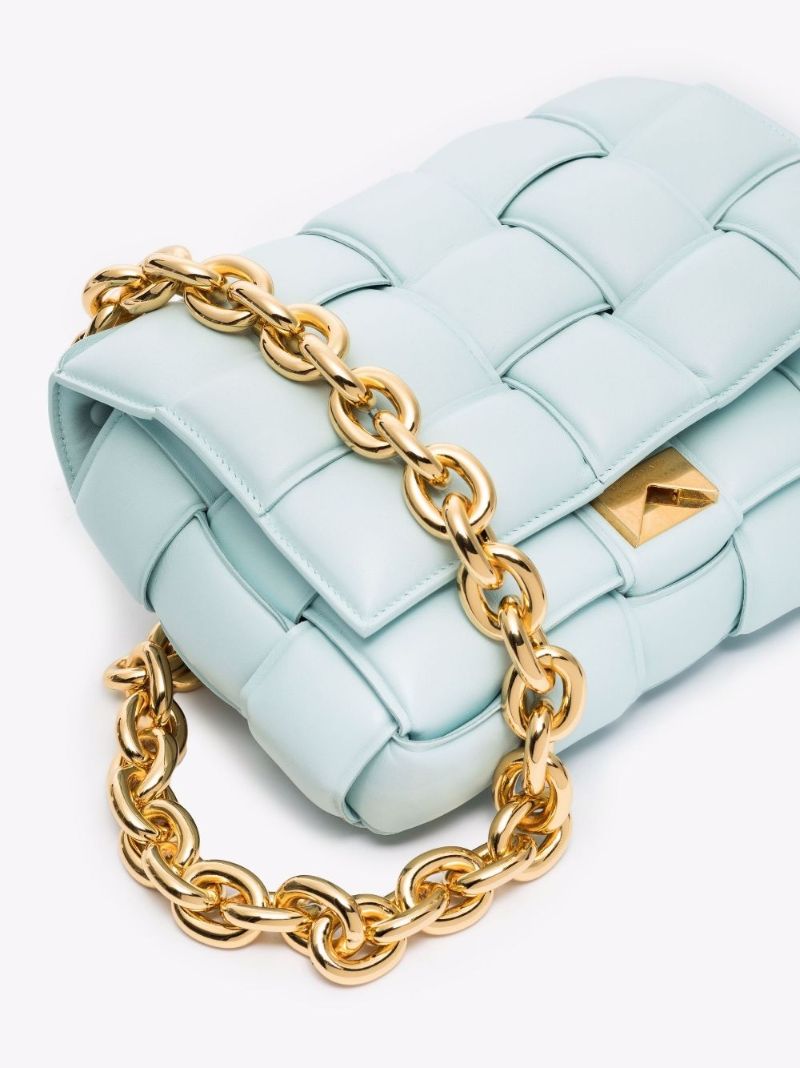 Blue the Chain Cassette Leather Shoulder Bag