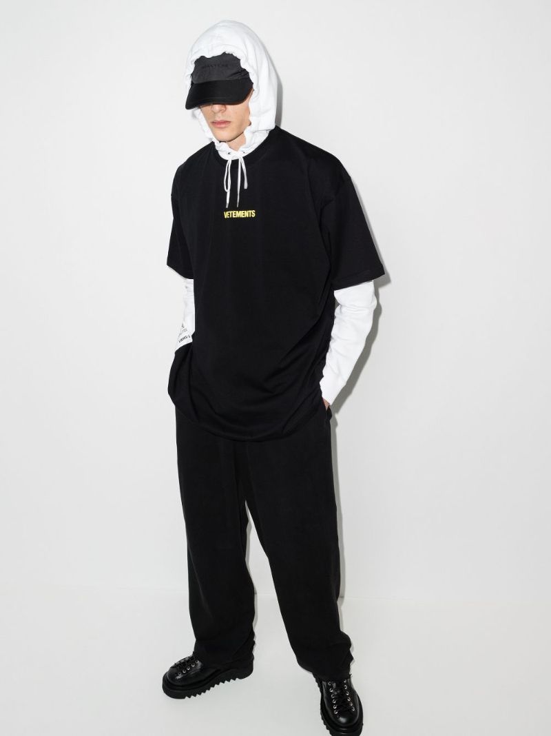 Label Logo T-shirt