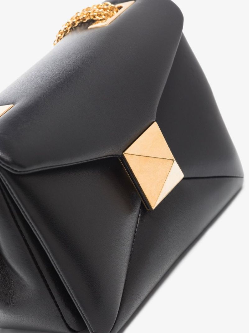 Black One Stud Leather Shoulder Bag