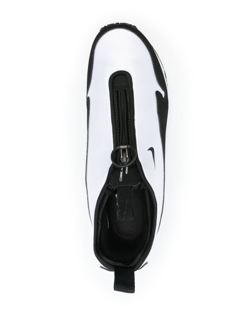 X Nike White Air Max Sunder Low Top Sneakers