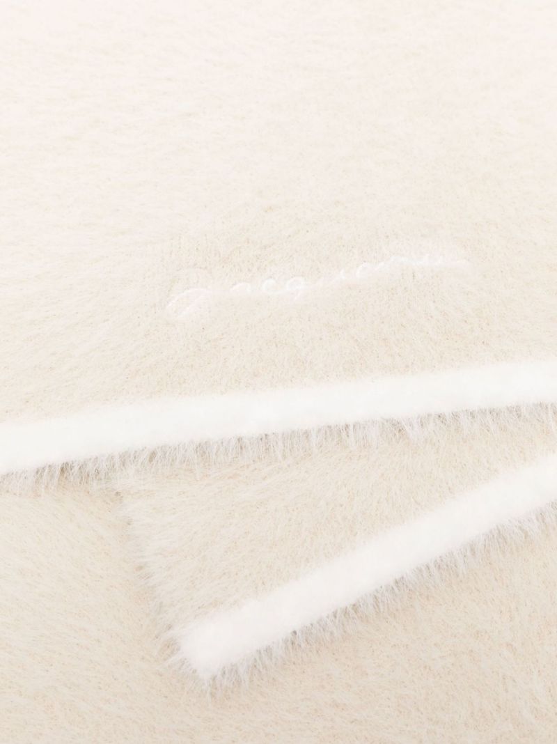 White L'Ã_x0083_©charpe Neve Fluffy Scarf