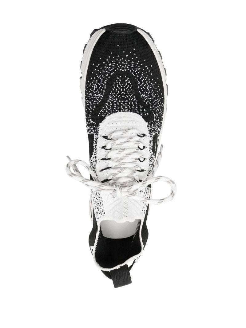 White Run Ds2 Sneakers