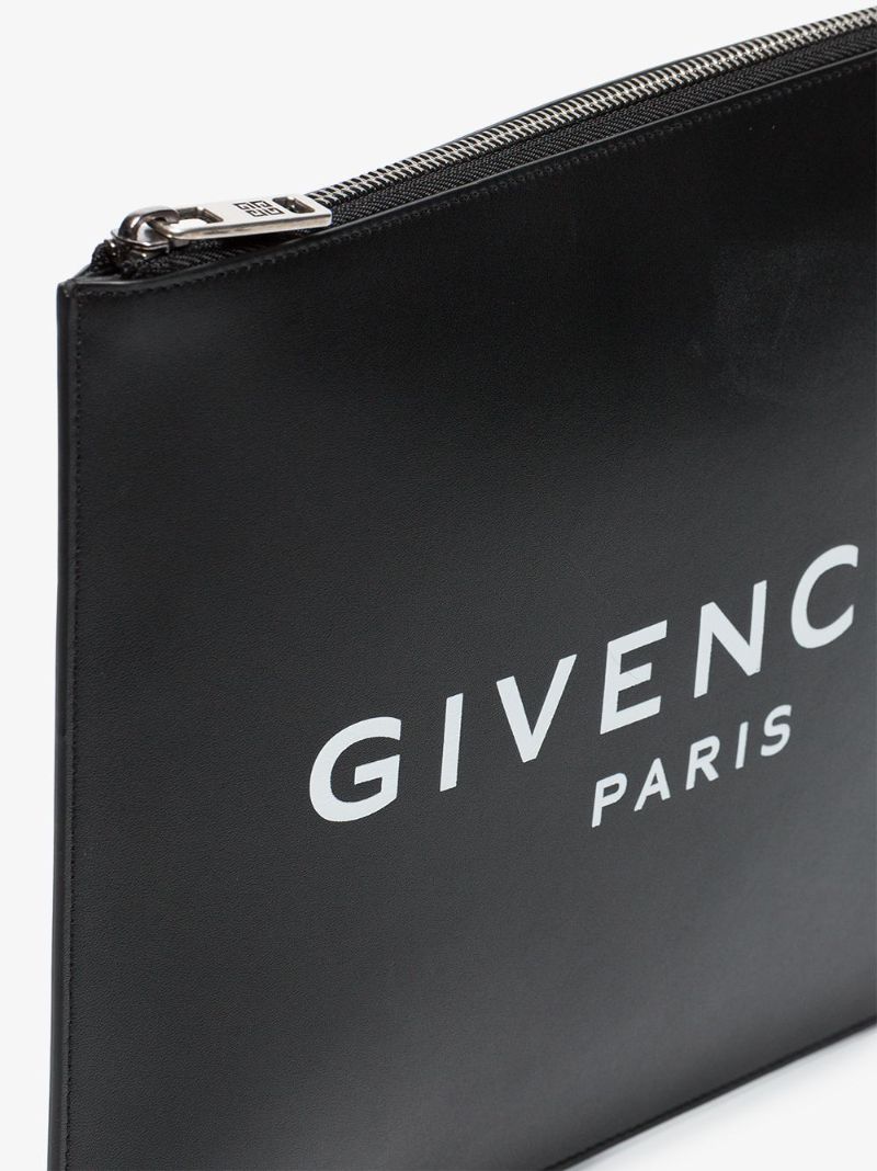 Logo-printed Clutch