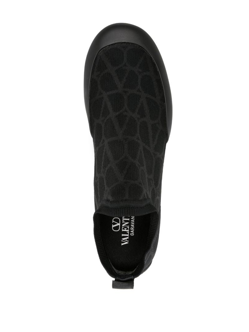Black Cityshore Slip-on Sneakers