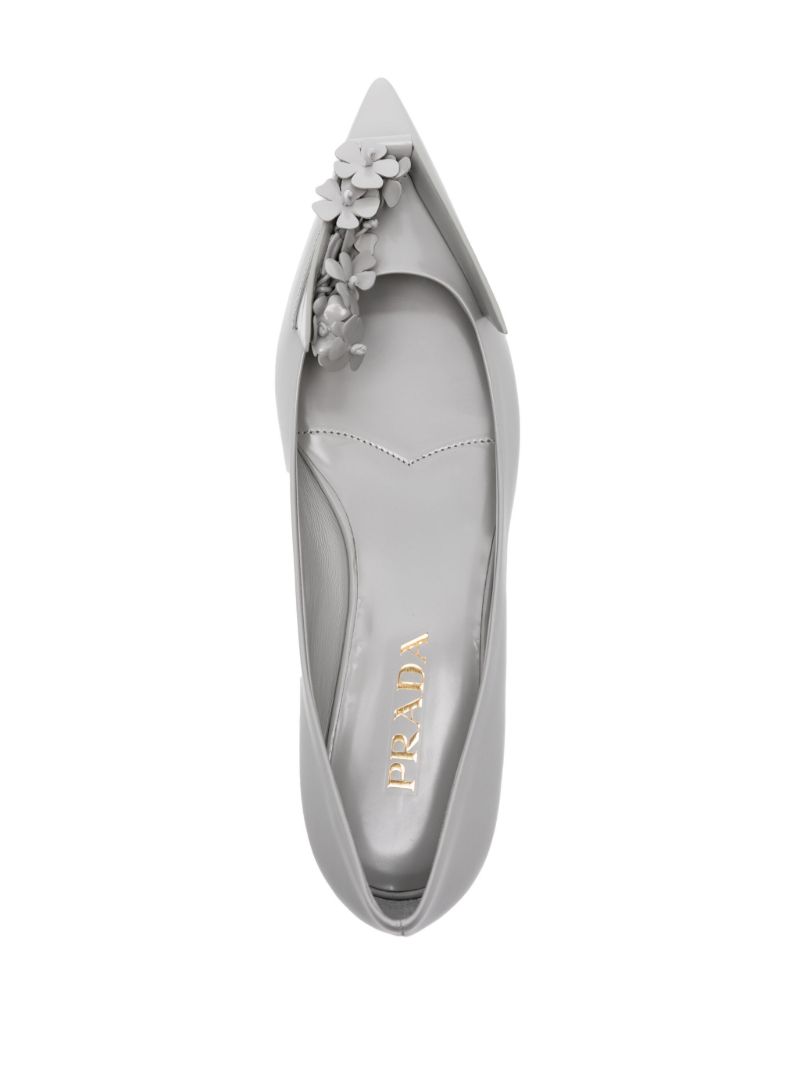 Grey Floral-appliquÃ_x0083_© Leather Ballet Pumps