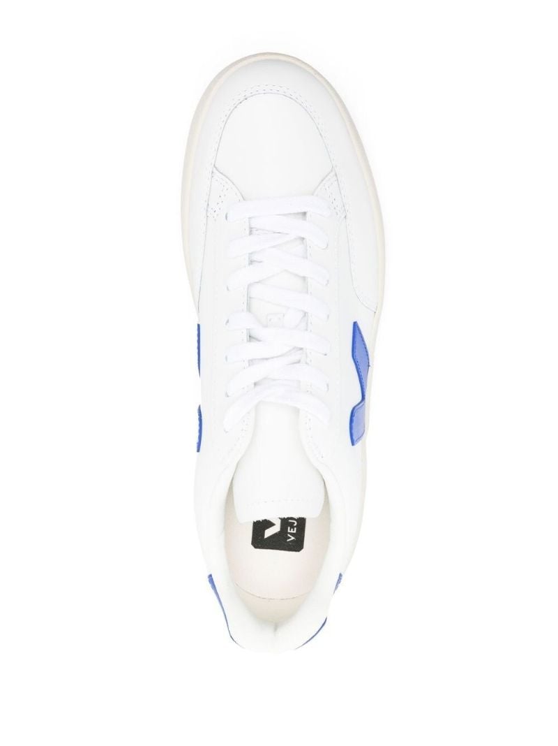 White V-12 Lace-up Trainers