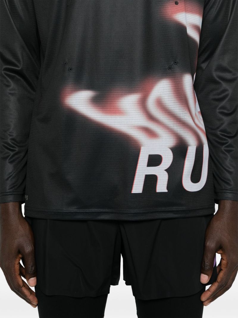 Black Pace Long-sleeve T-shirt