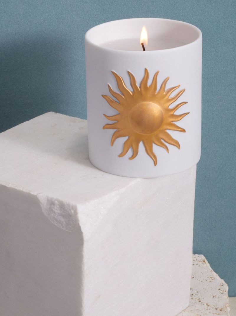 White Soleil Scented Candle