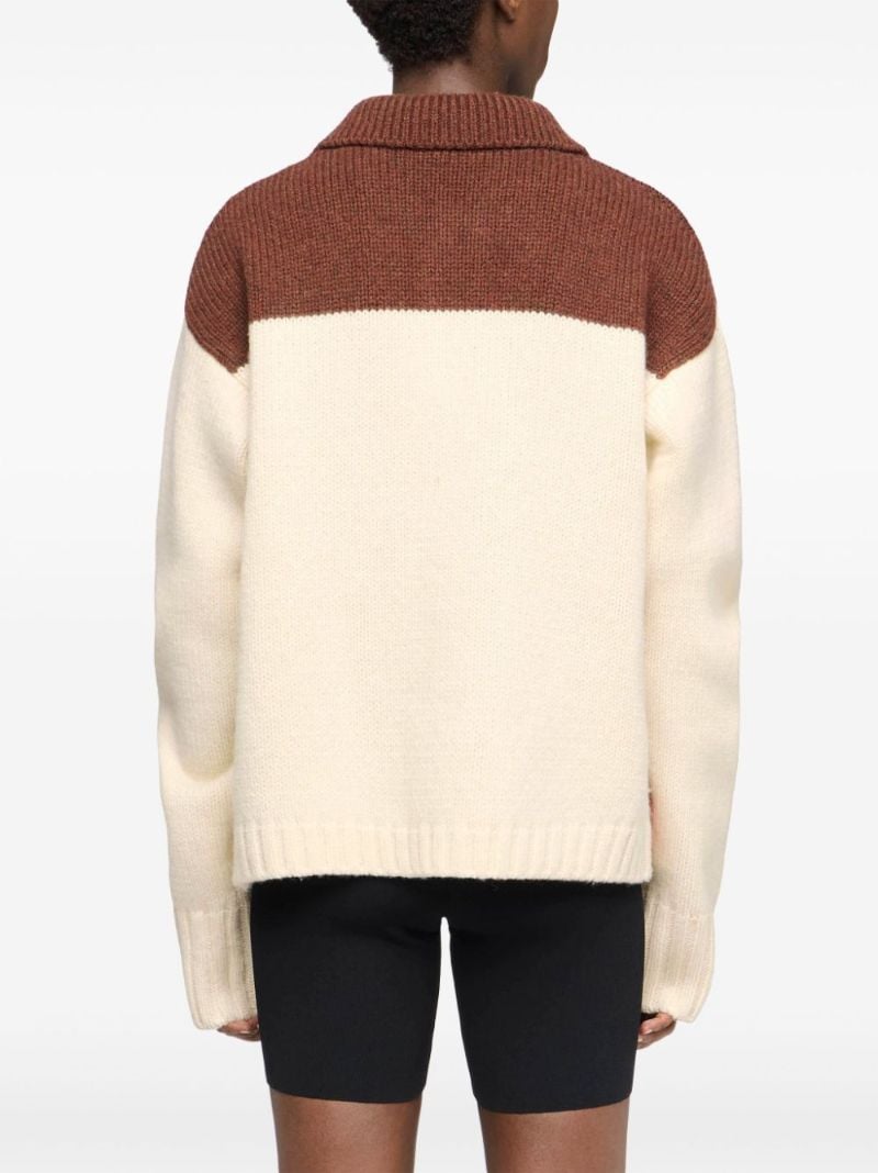 House Jumper