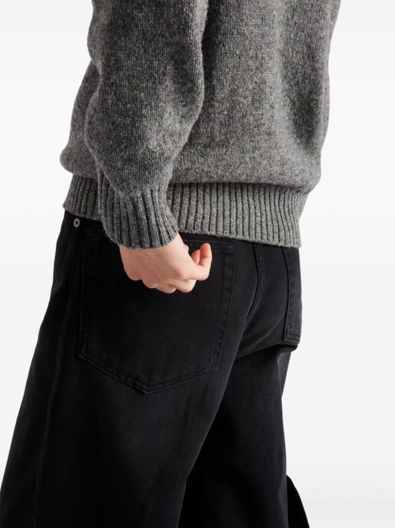 Wide-leg Jeans