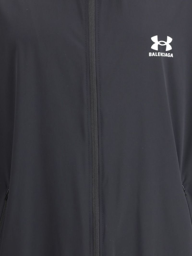 X Under Armour Windbreaker