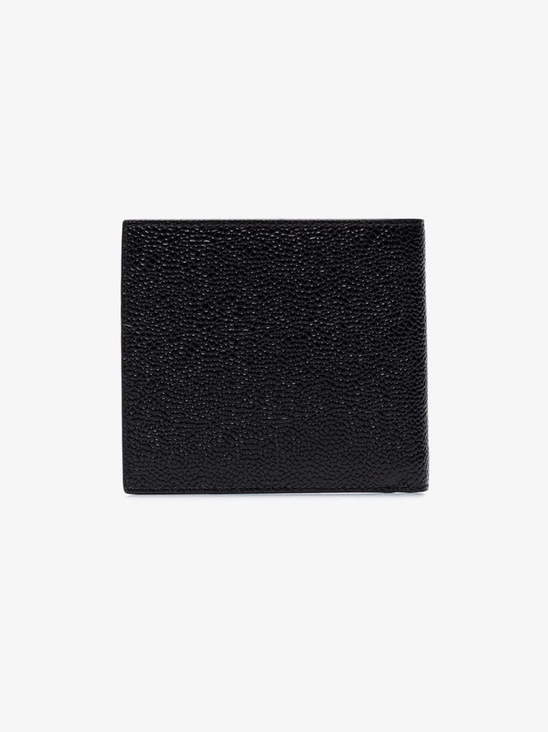 Billfold in Pebble Grain