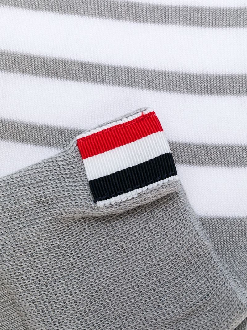 Grey 4-bar Stripe Socks