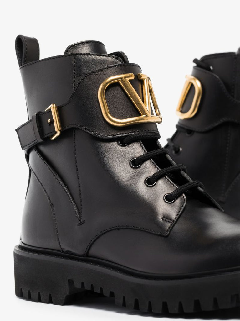 Black Vlogo Signature Leather Ankle Boots