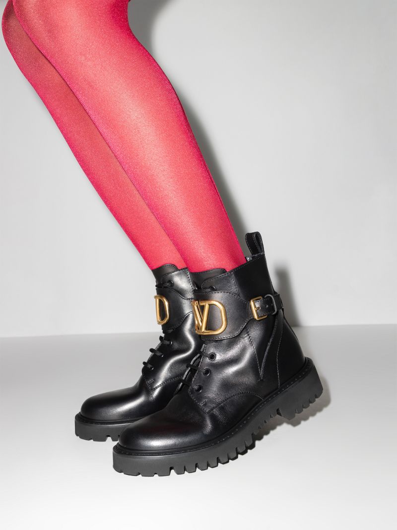 Black Vlogo Signature Leather Ankle Boots