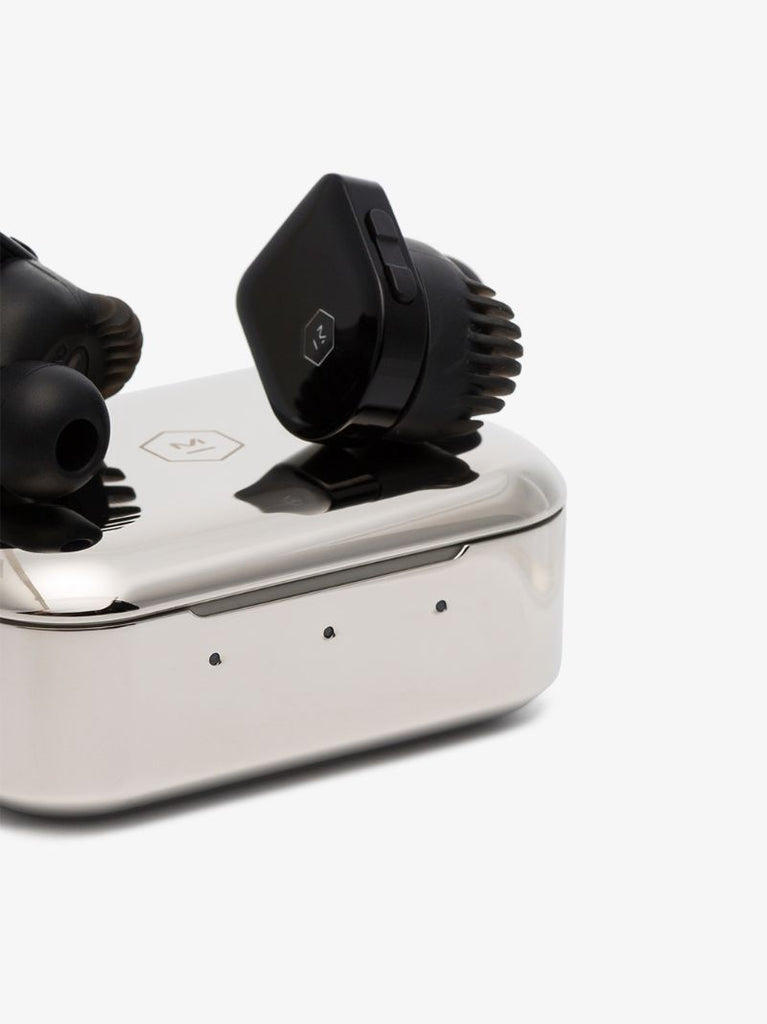 Black Mw07 True Wireless Bluetooth In-ear Headphones