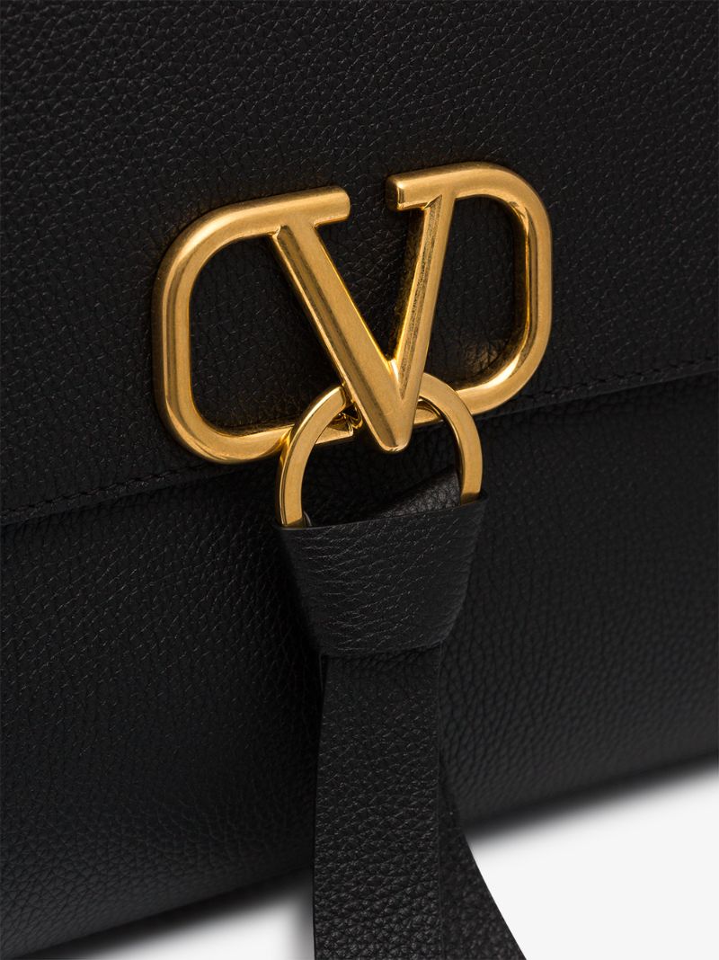 Garavani Black Vring Shoulder Bag
