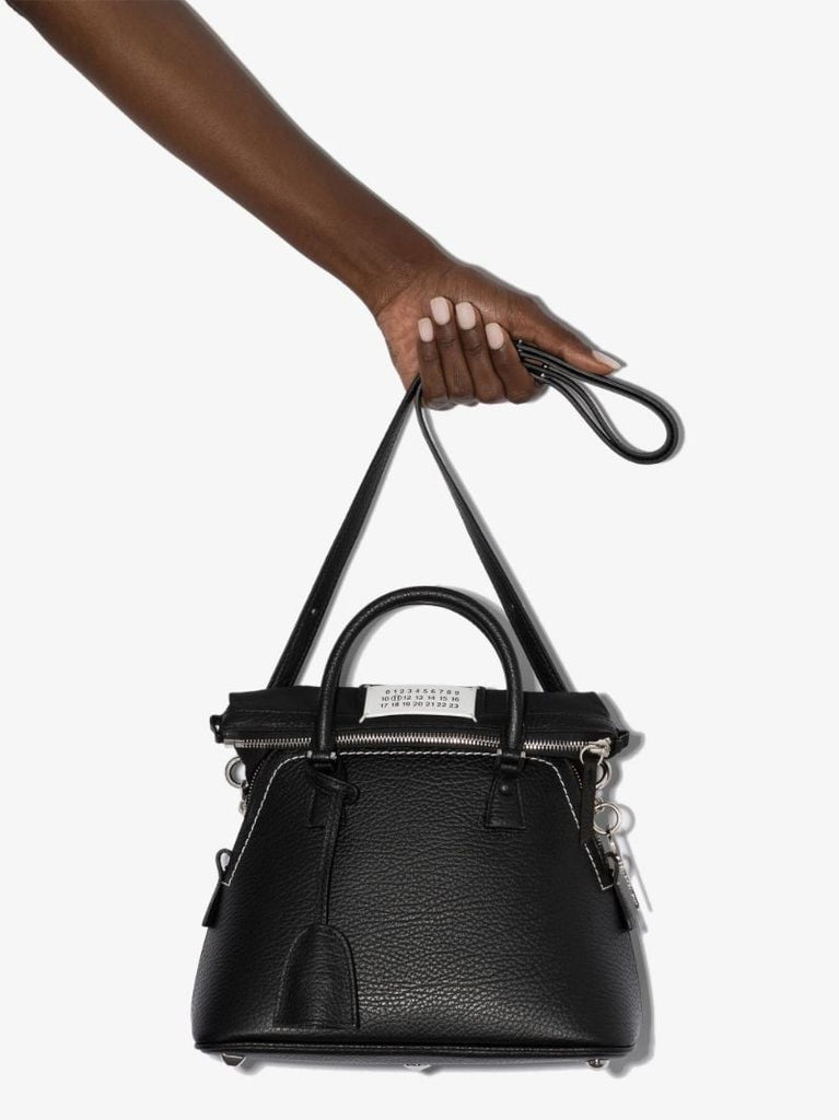 Black 5ac Pochette Medium Leather Shoulder Bag