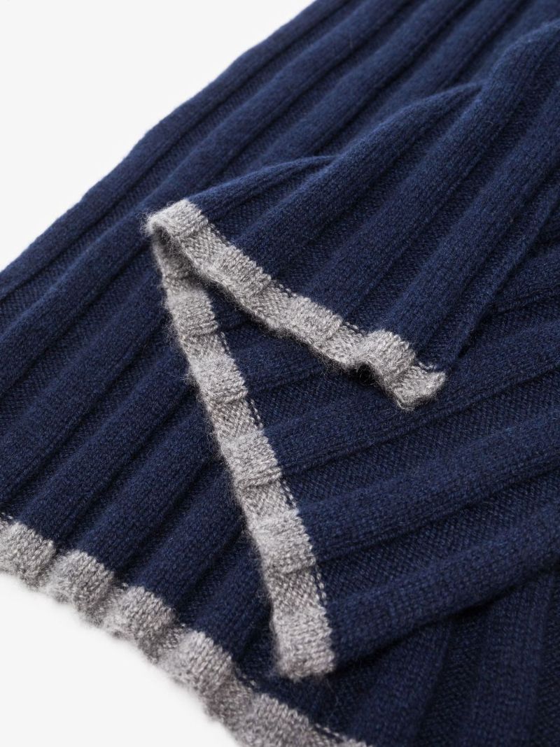 Blue Knitted Cashmere Scarf