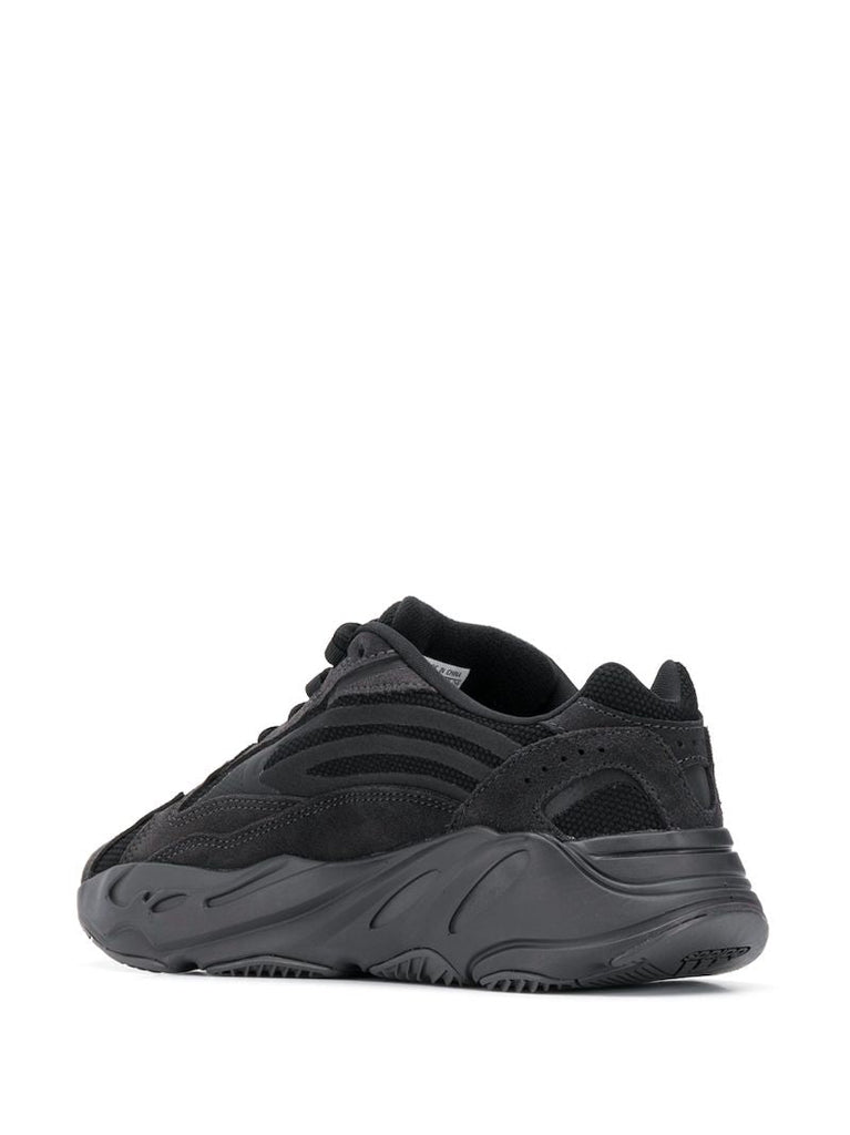 Black Boost 700 V2 Sneakers