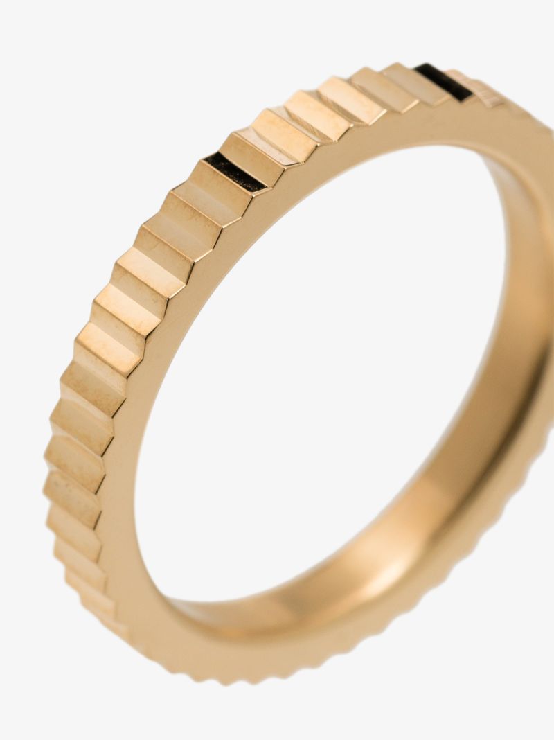 18k Yellow Gold Vert GuillochÃ_x0083_Â© Ring