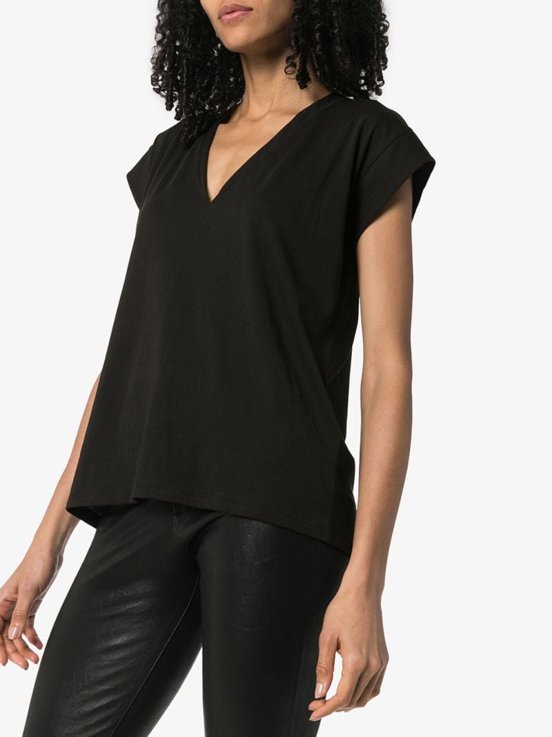 V-neck T-shirt