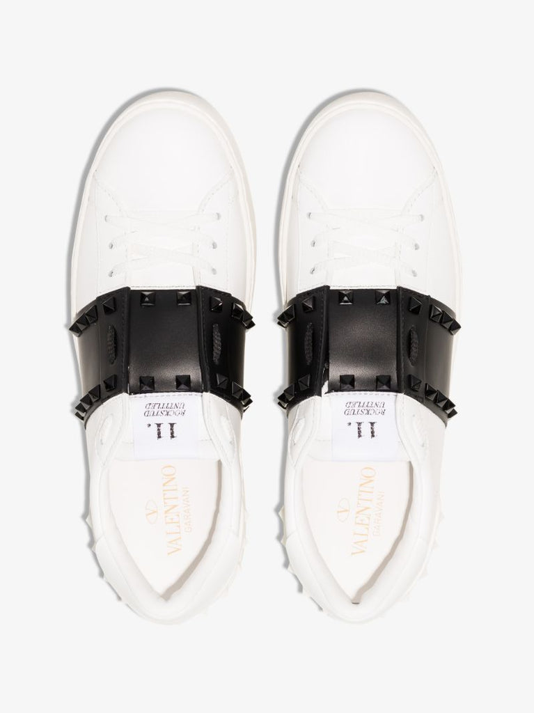 White Rockstud Untitled Low Top Leather Sneakers