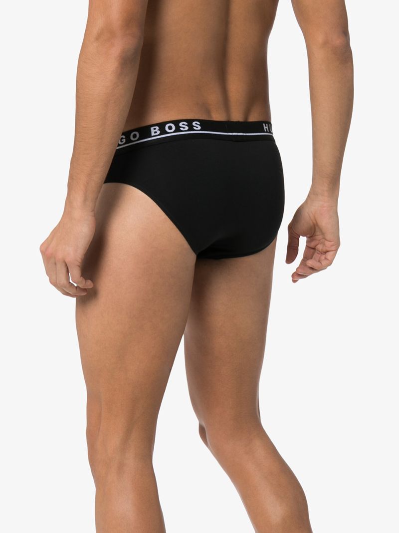 Logo Briefs
