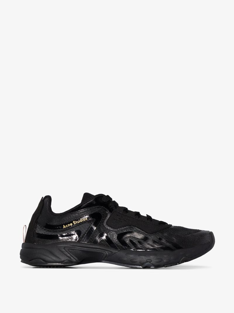 Black Buzz Low Top Sneakers