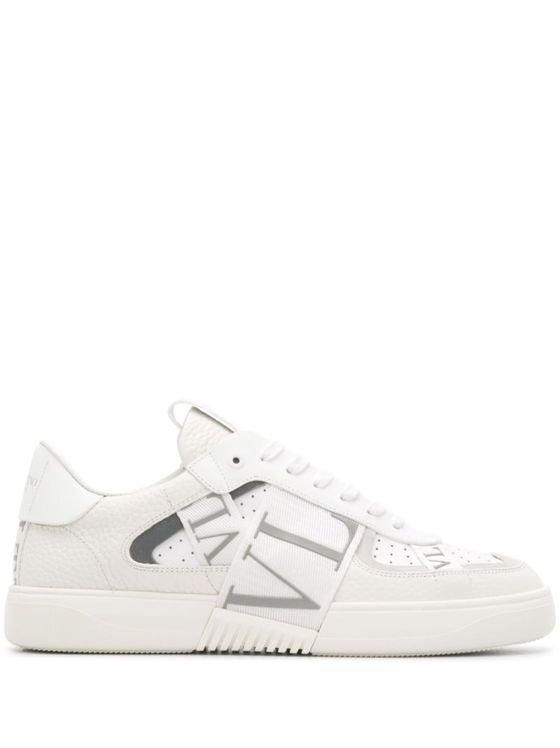 White Vl7n Low-top Leather Sneakers