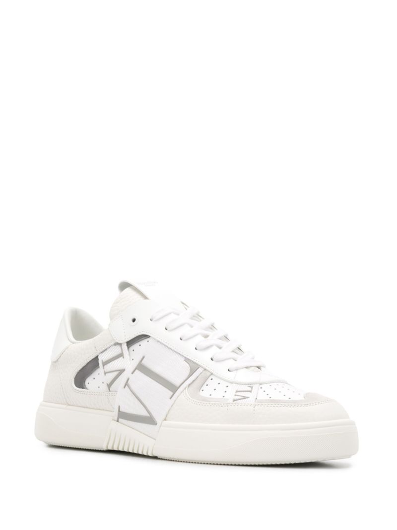 White Vl7n Low-top Leather Sneakers
