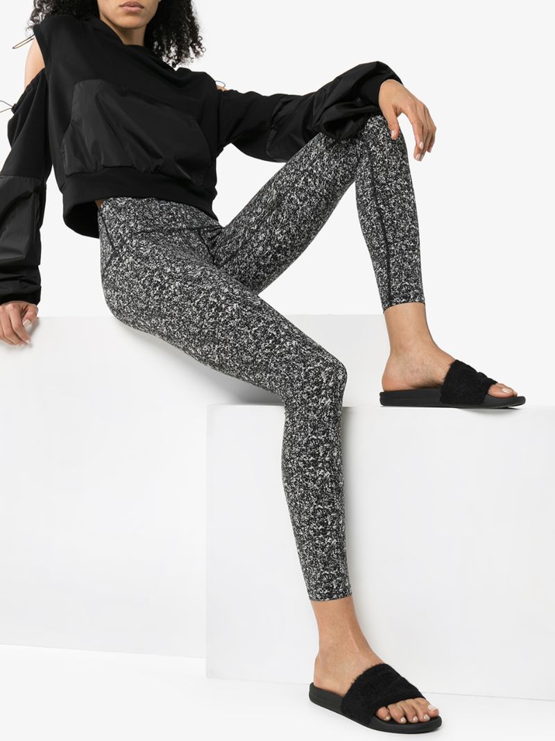Black Sweater Techloom Slides