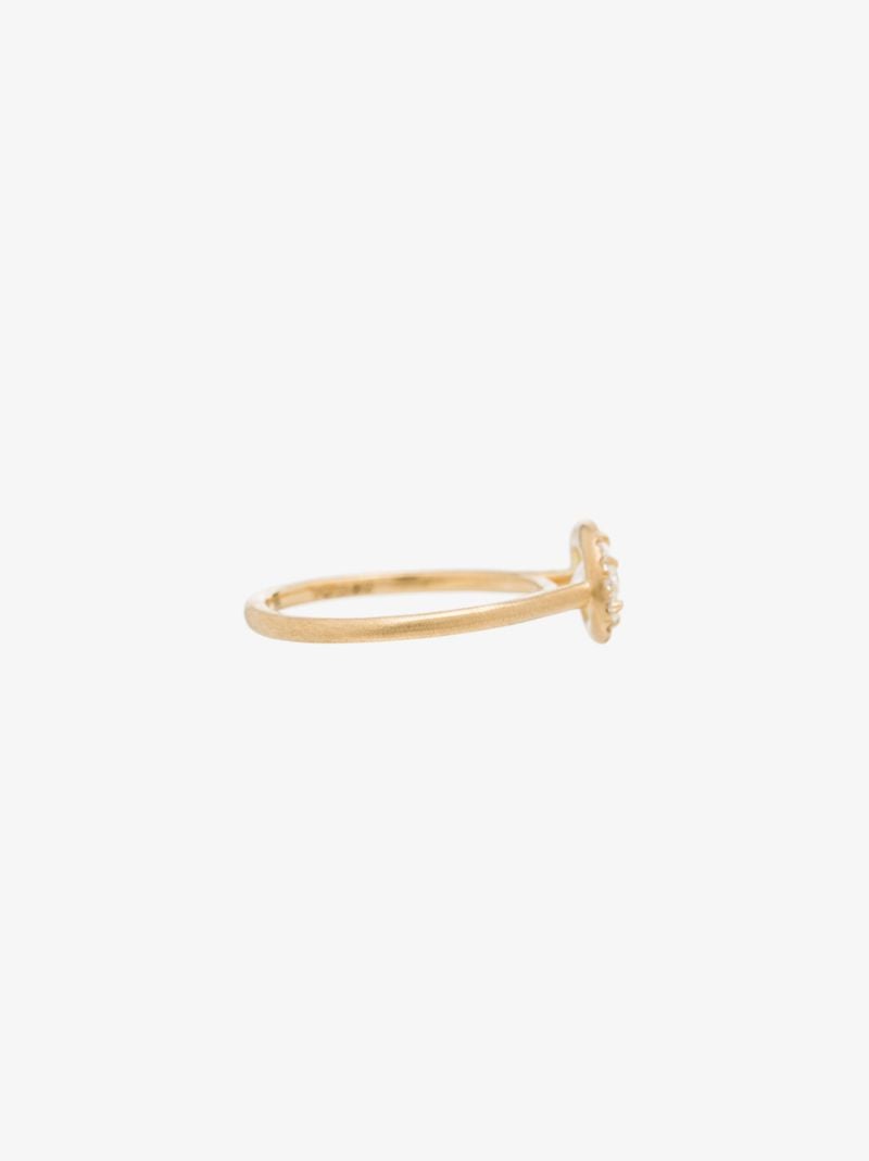 18k Yellow Gold Pear Diamond Ring