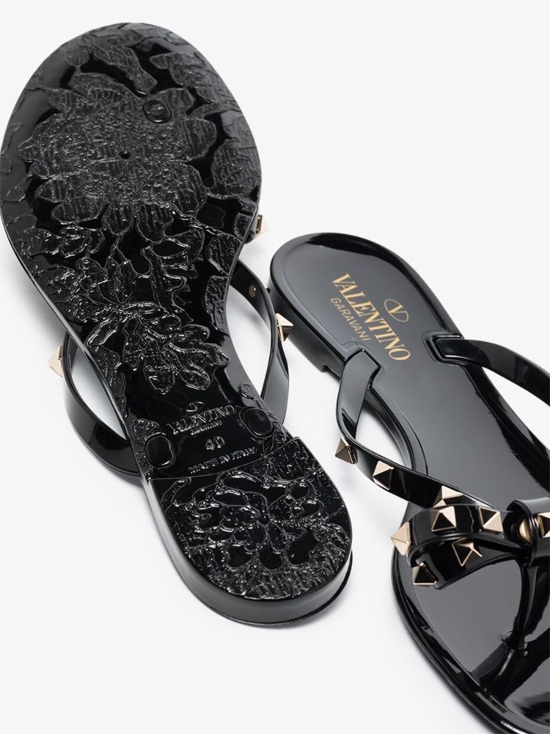 Black Rockstud Rubber Sandals