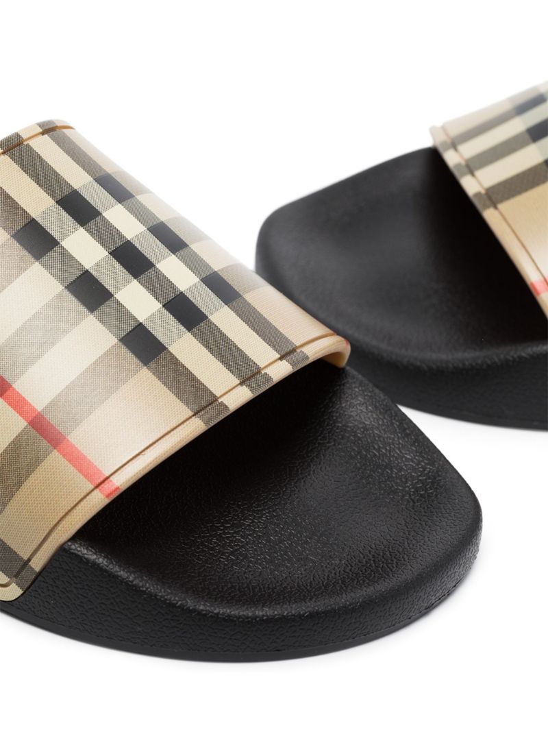 Neutral Vintage Check Slides