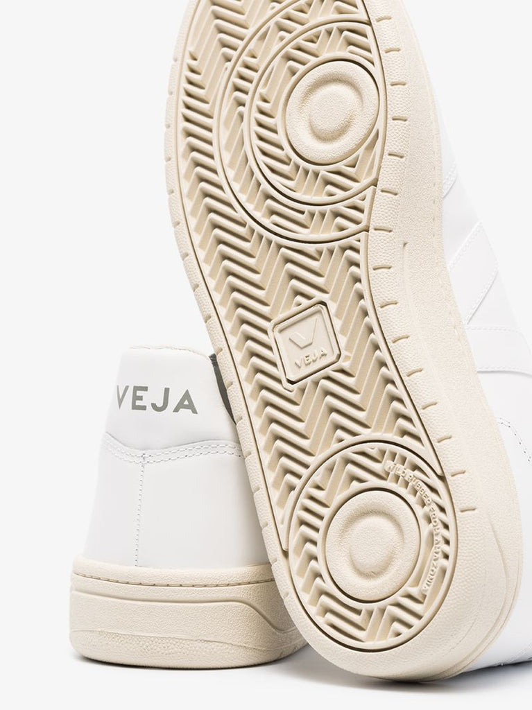 White V-10 Leather Low Top Sneakers