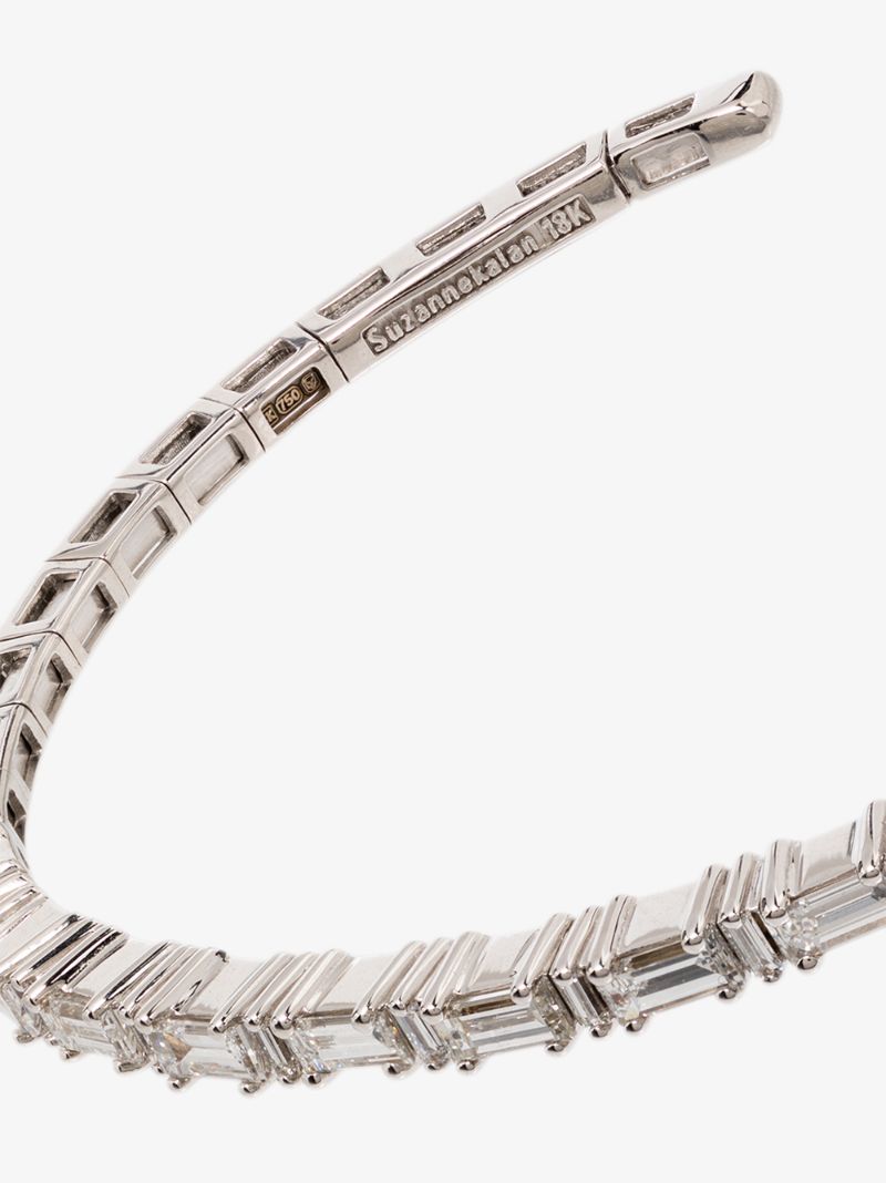 18kt White Gold Linear Horizontal Baguette Diamond Bangle