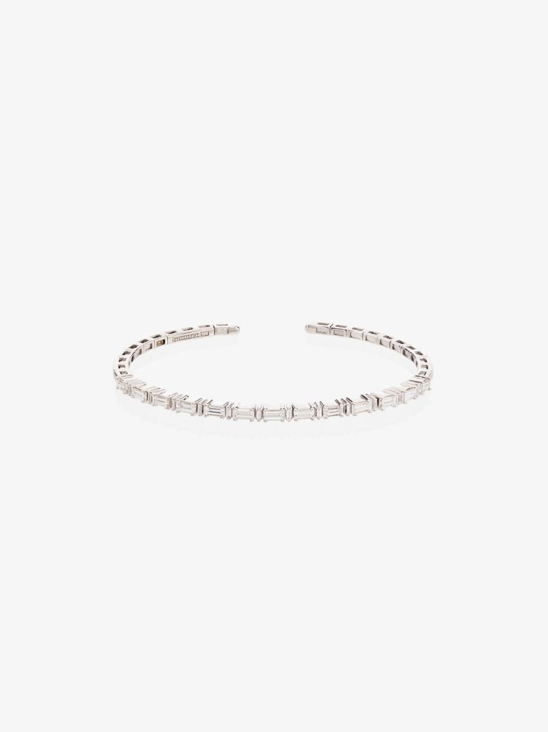 18kt White Gold Linear Horizontal Baguette Diamond Bangle