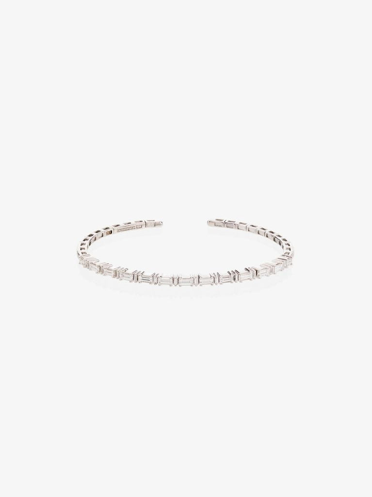 18kt White Gold Linear Horizontal Baguette Diamond Bangle